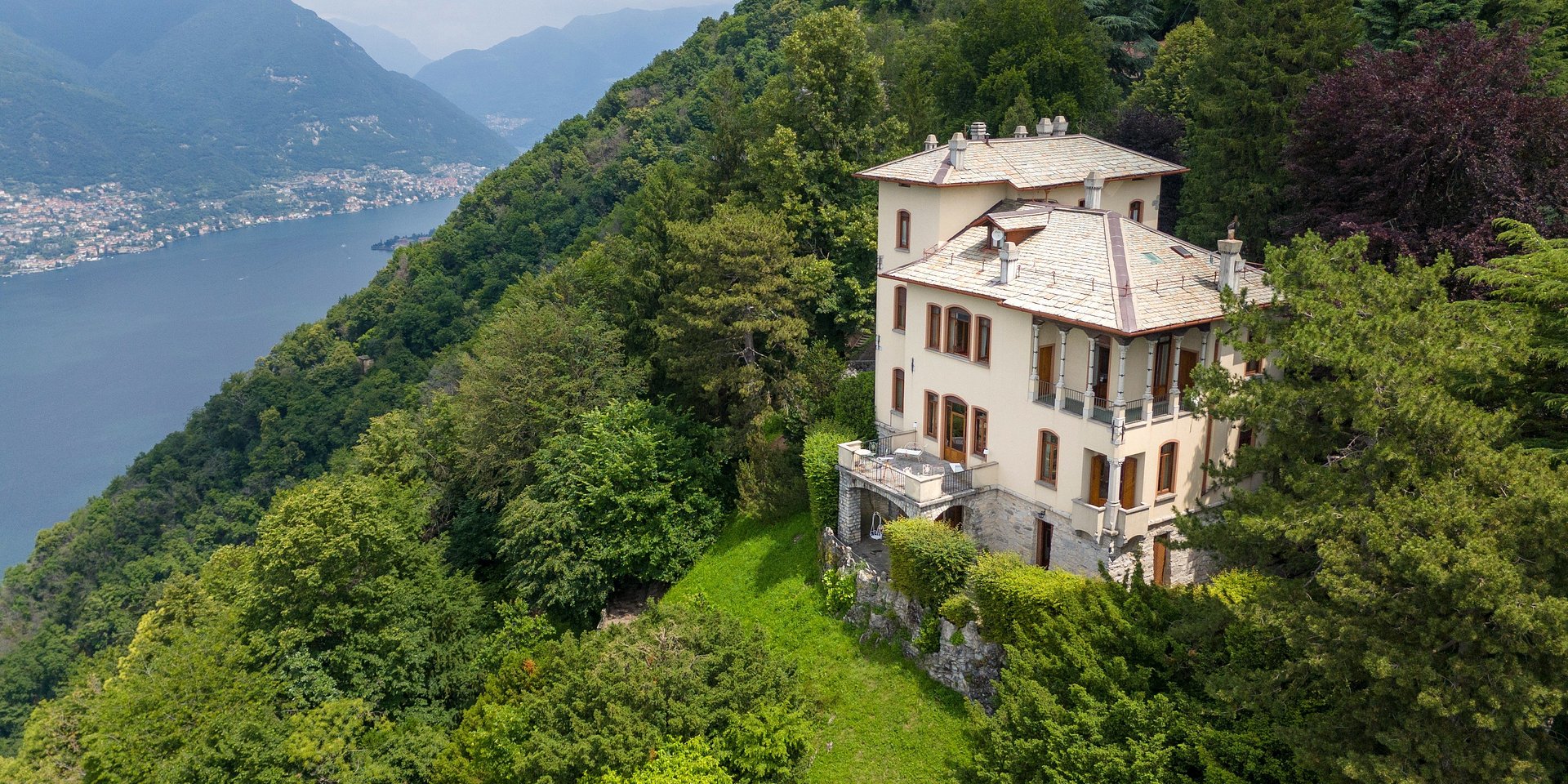 Angelo Cappellini & Opera Contemporary and the Villa Jolanda project in Brunate on Lake Como