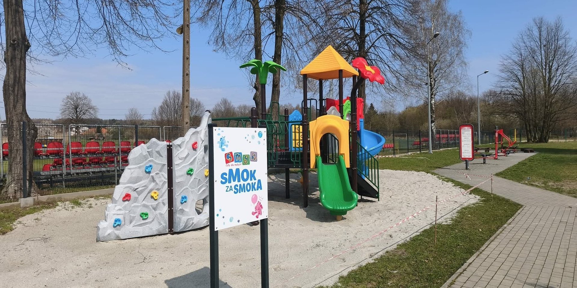 SMOK za SMOKA – plac zabaw ze smoczków już otwarty!