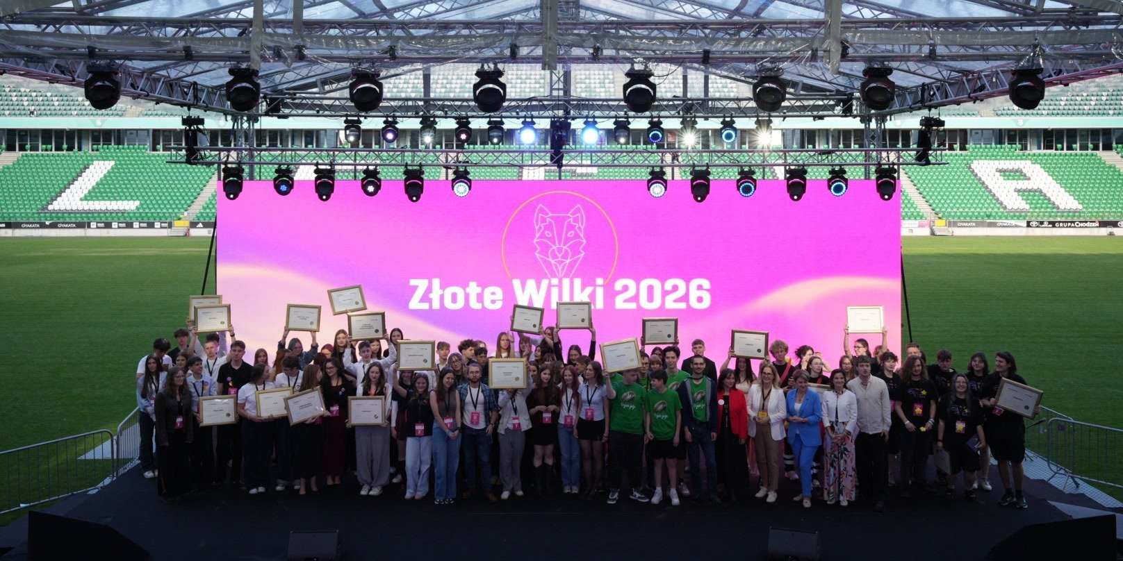 Projekt społeczny uczniów szkoły średniej z Koszalina zdobył Złotego Wilka w ogólnopolskim Wielkim Finale Zwolnionych z Teorii