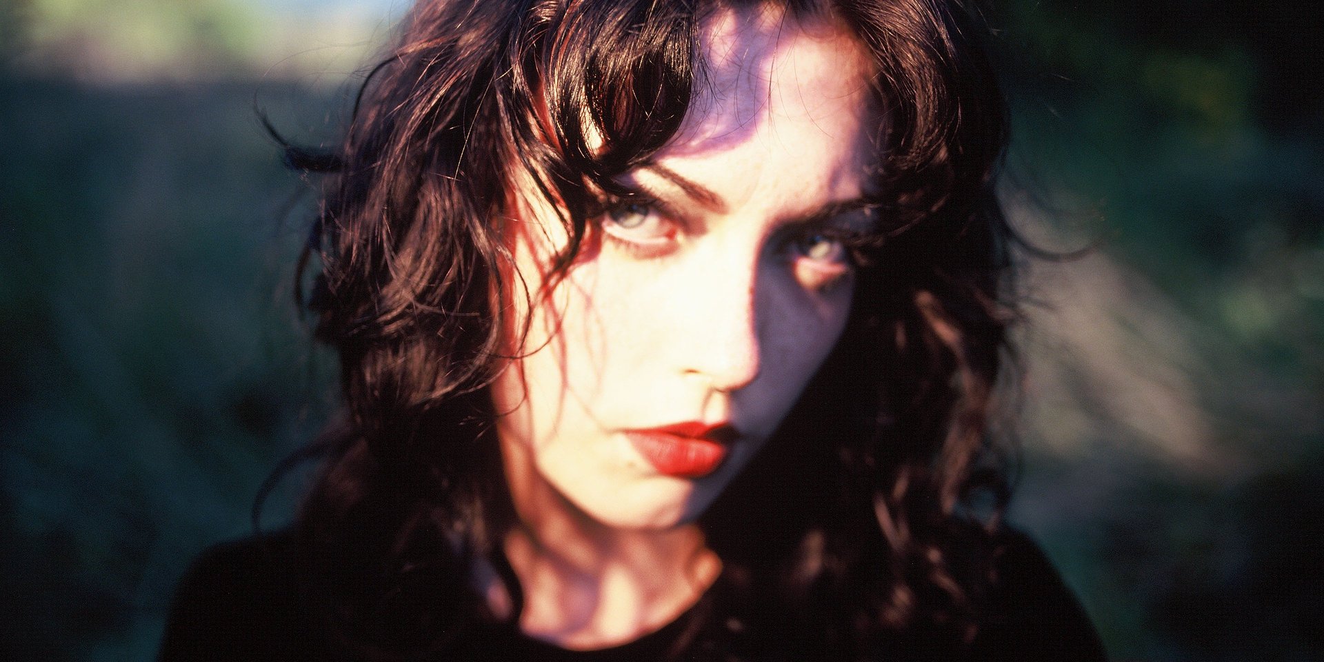 Violet Grohl debiutuje z albumem „Be Sweet To Me”