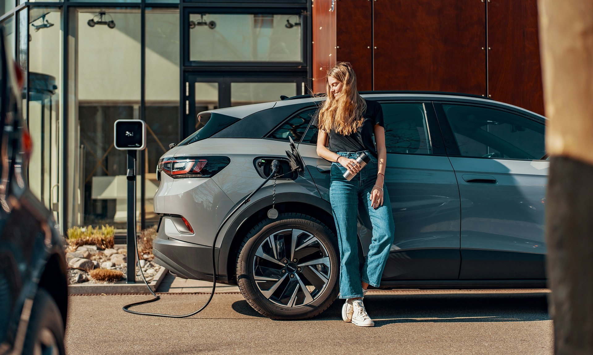 ONEEV Launches World Cup Fan Zones Across the UK, Bringing Together Football, EV Charging and Hospitality