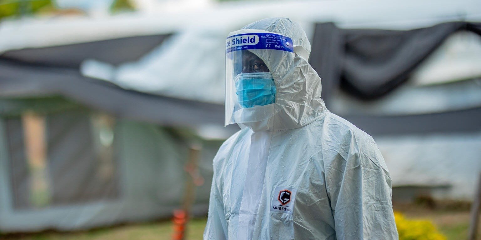 Coraz więcej zachorowań na ebolę