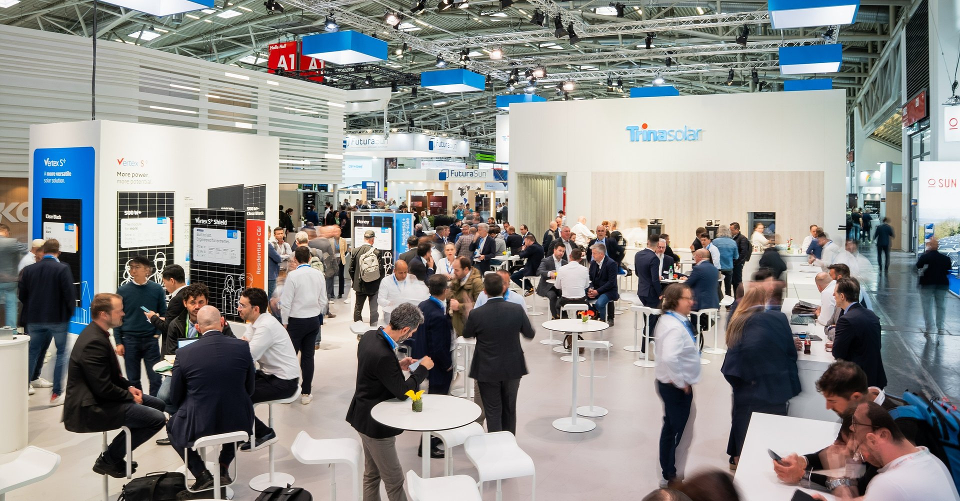 Trinasolar świętuje 20-lecie w Europie na targach Intersolar 2026, prezentując nową generację zintegrowanych rozwiązań PV i magazynów energii