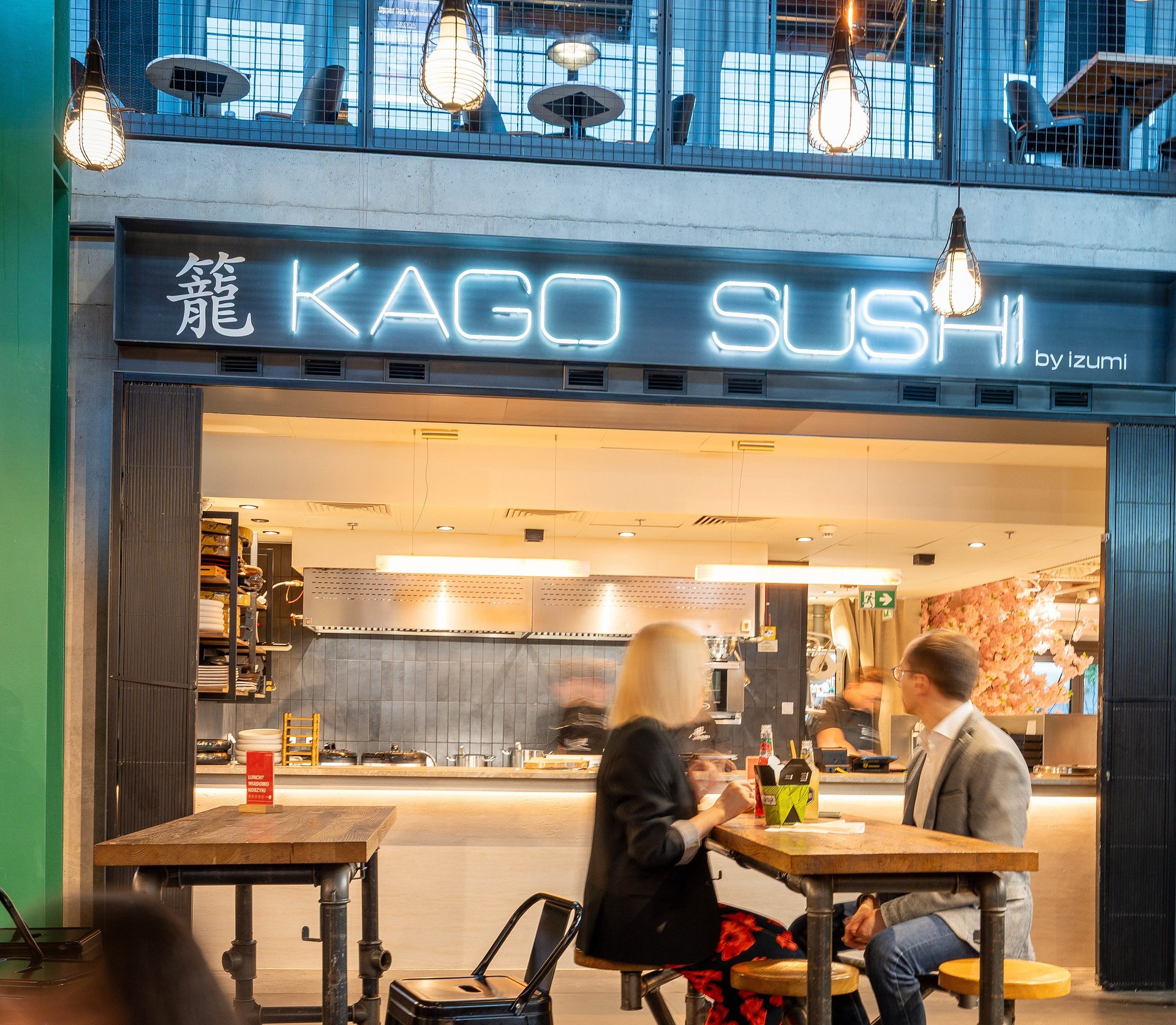 Stabilność i zaufanie w biznesie. Alon Than przedłuża współpracę z Halą Koszyki i prezentuje nową odsłonę lokalu - Kago Sushi & Ramen