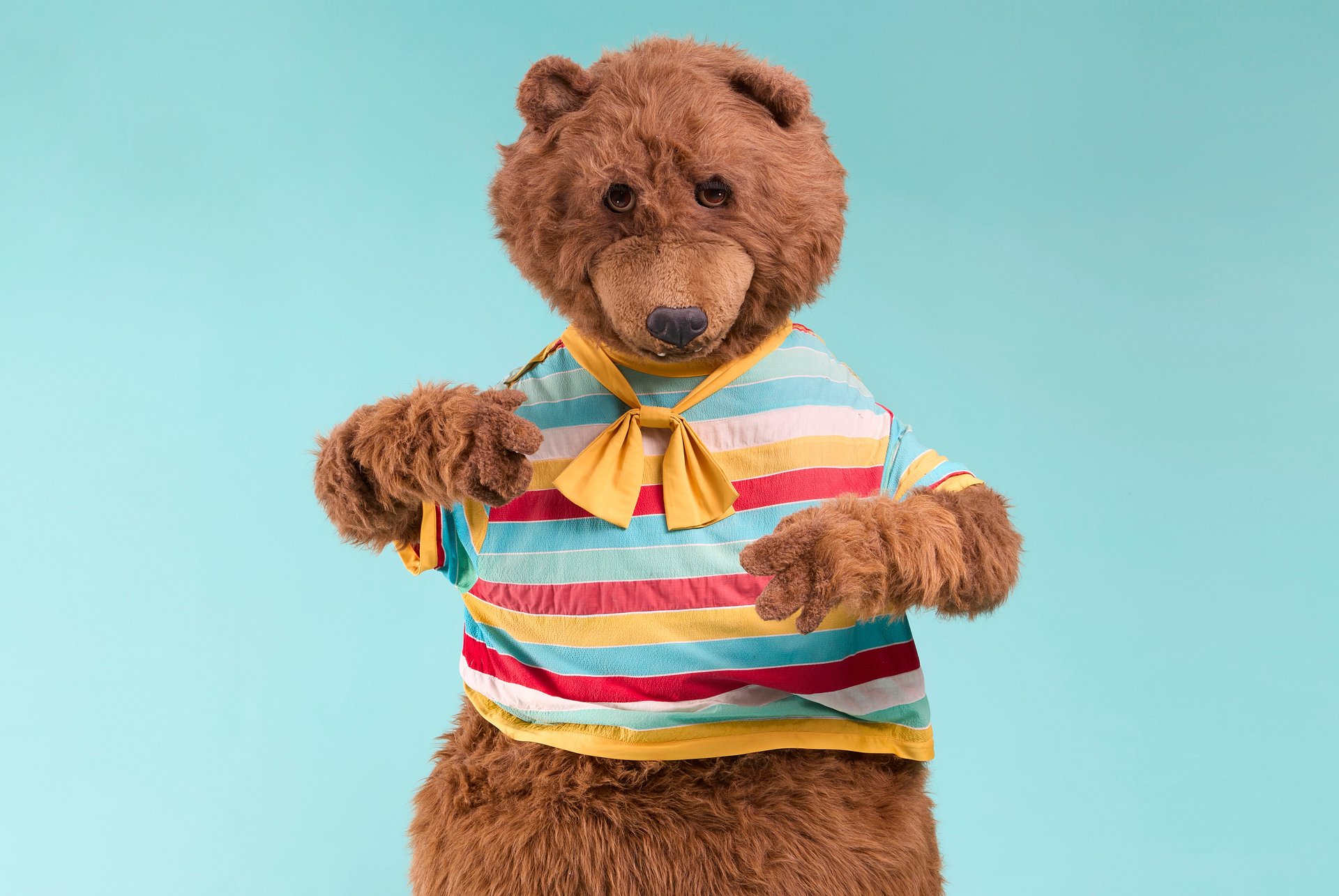 7ft animatronic bear believed to have inspired $8 Million sculpture comes to auction after 50 years in London home