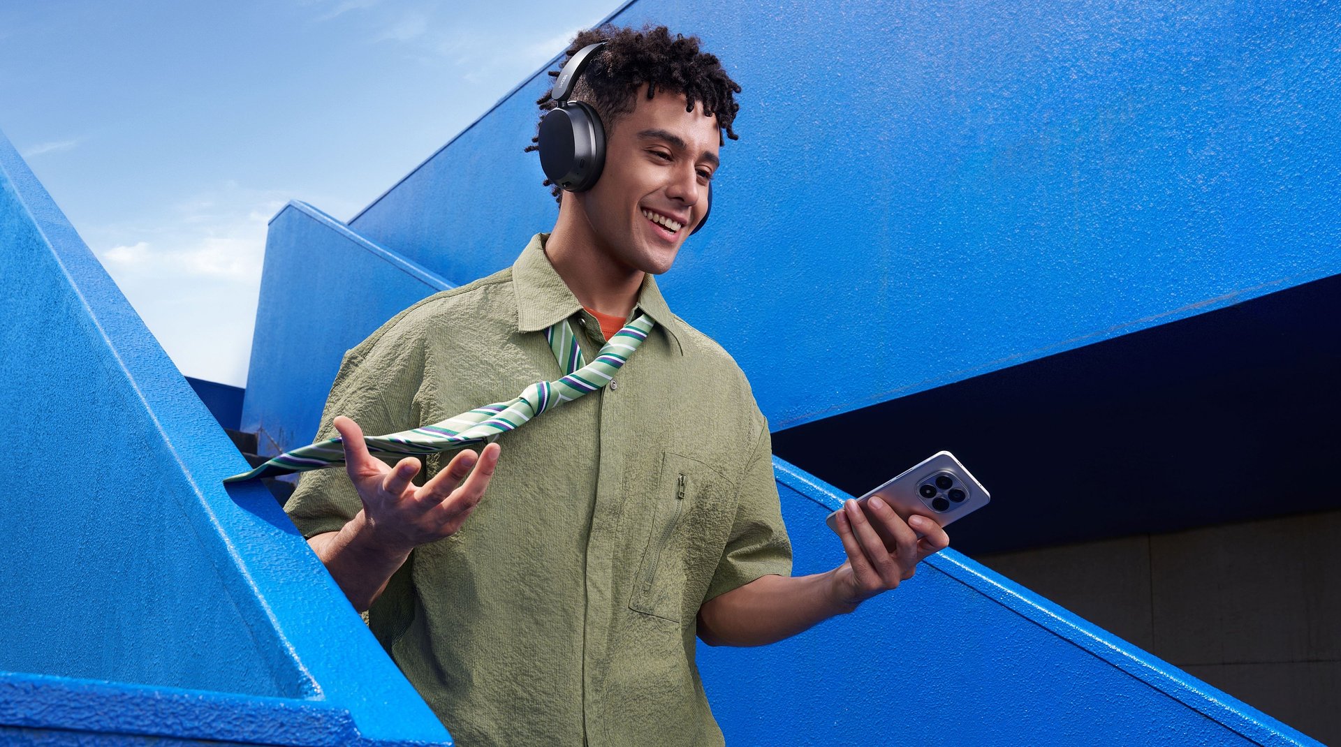 Xiaomi apresenta os novos REDMI Headphones Neo: autonomia de bateria excecional e áudio de alta definição