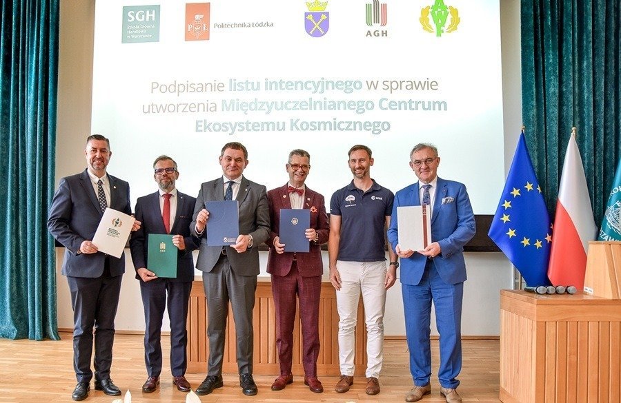 W rocznicę misji IGNIS powołano Międzyuczelniane Centrum Ekosystemu Kosmicznego
