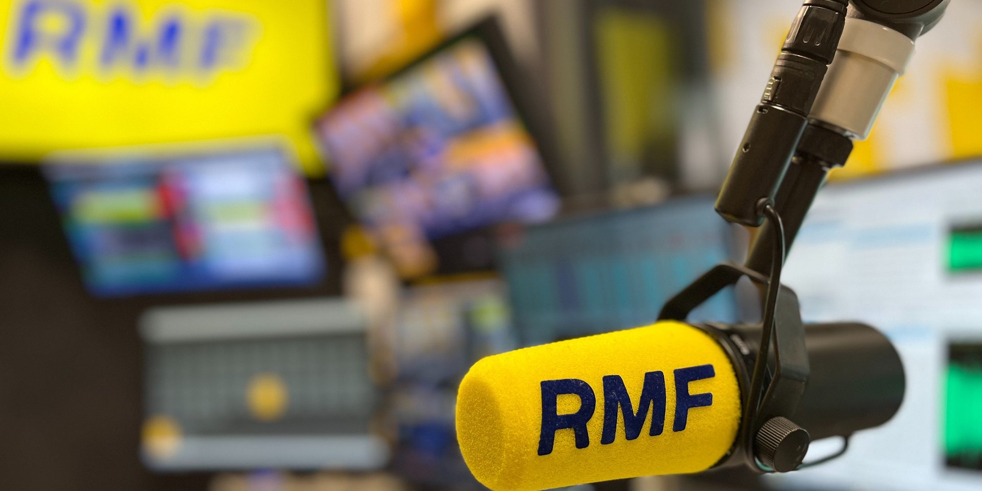 RMF FM rusza z letnią ramówką. Król Gibango, podcasty true crime, autorskie felietony Krzysztofa Skiby i wakacyjne hity przez całą dobę