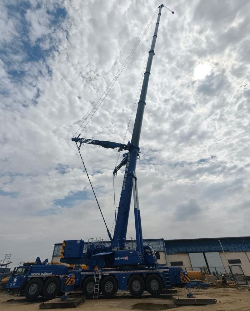 Sarens has added two new high-capacity cranes to its fleet in Nigeria to strengthen its presence in key economic sectors