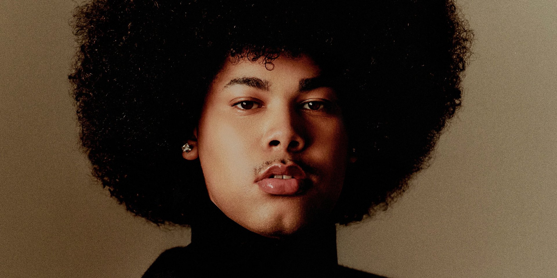 Sekou szuka swojego miejsca na „In A World We Don't Belong Pt. 2”
