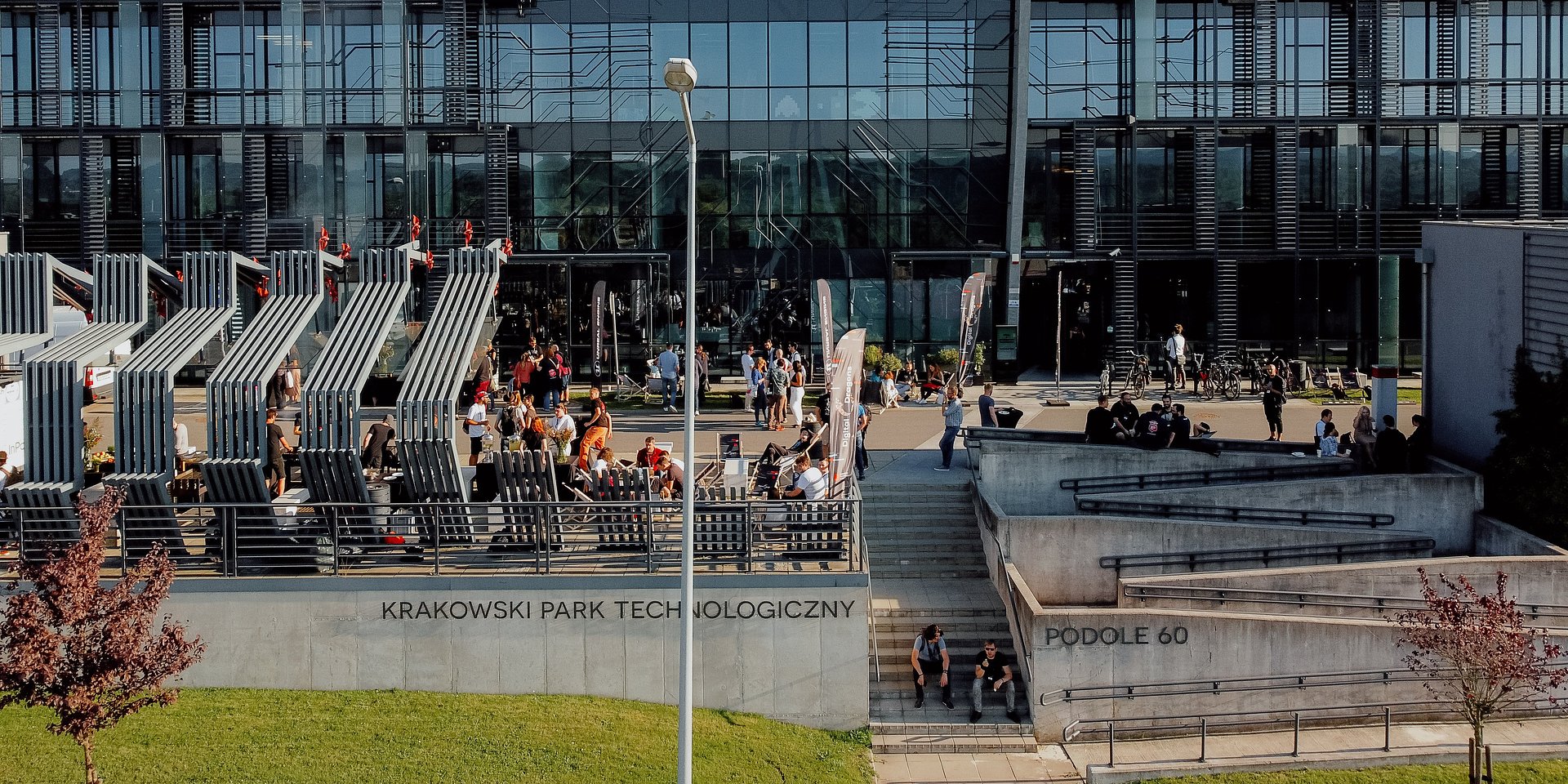 Małopolscy przedsiębiorcy motorem rozwoju regionu. Krakowski Park Technologiczny podsumowuje rekordowe półrocze