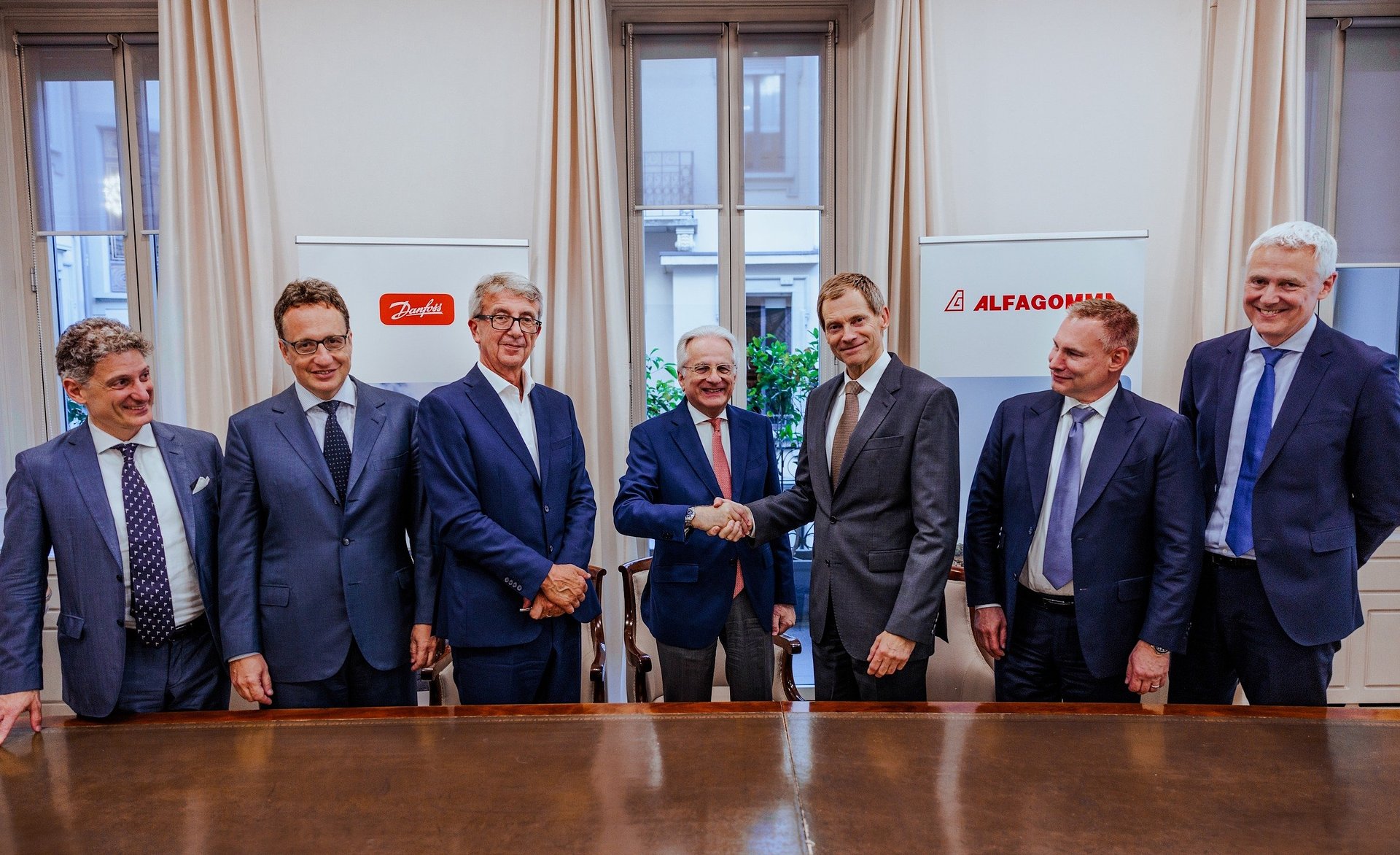 Danfoss crea un leader globale nel settore Fluid Conveyance