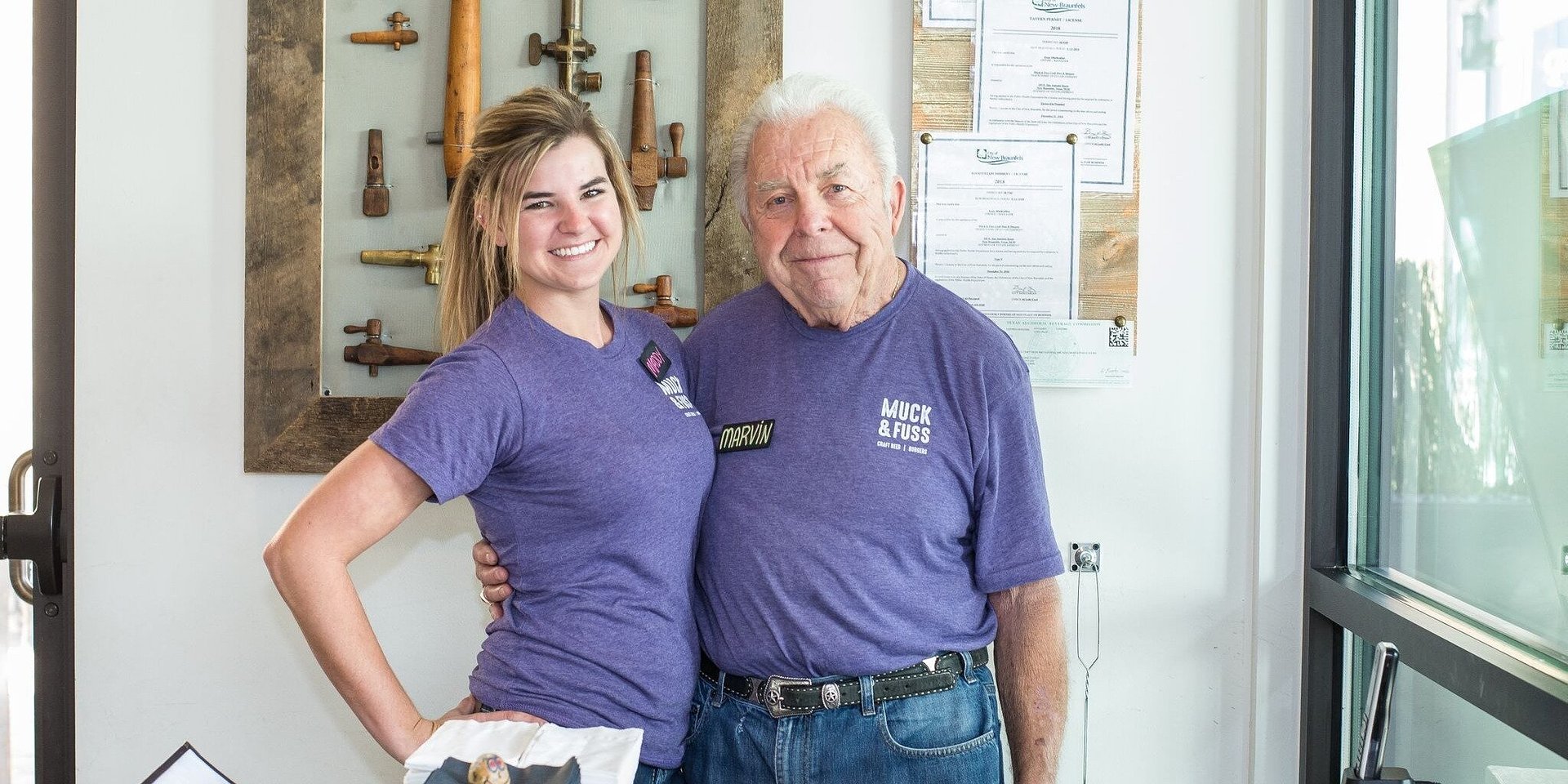 Muck & Fuss Celebrates Beloved Host Marvin Roberts' 90th Birthday with 90¢ Beer Bottles and a Special Key to the City Presentation
