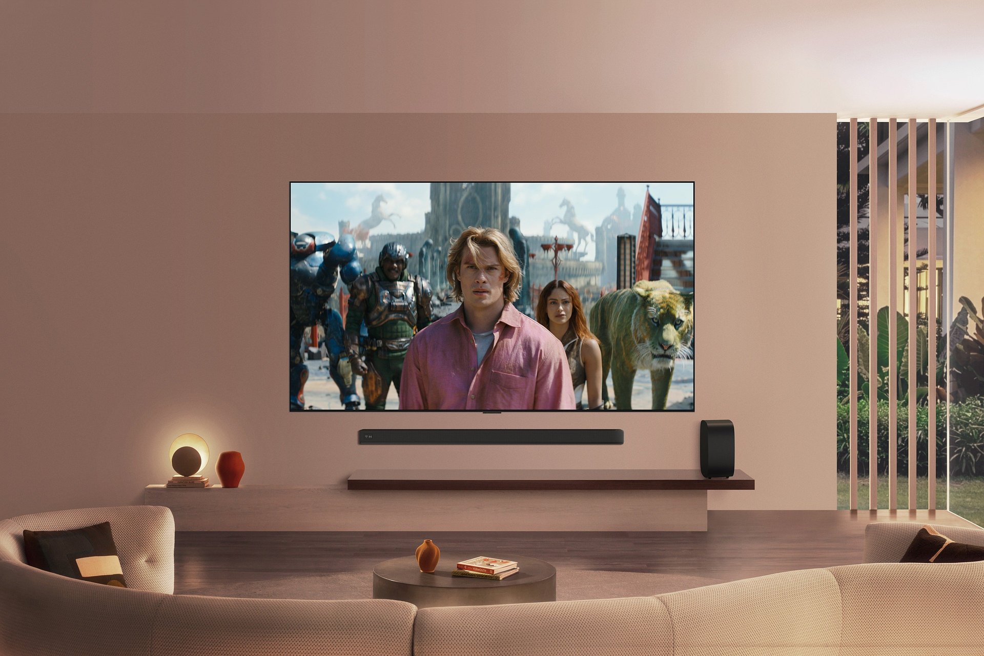 LG Electronics łączy siły z Prime Video, aby uczcić premierę streamingową filmu „Władcy Wszechświata”