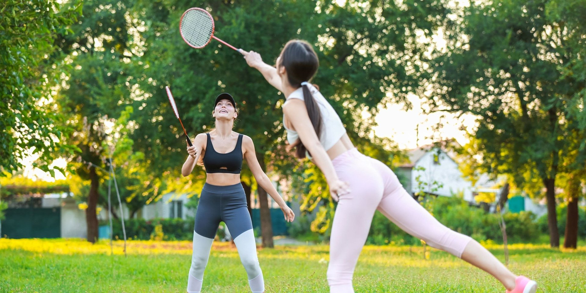Tenis, badminton i ping-pong ćwiczą nie tylko ciało. Co dzieje się wtedy w mózgu?