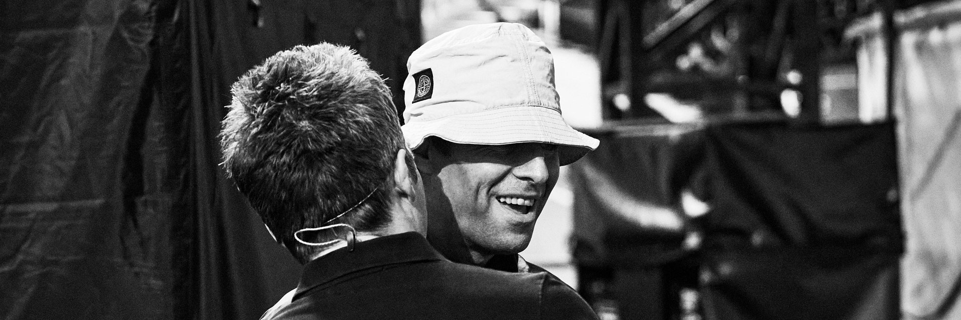 Přelomový film o Oasis míří do kin a na Disney+