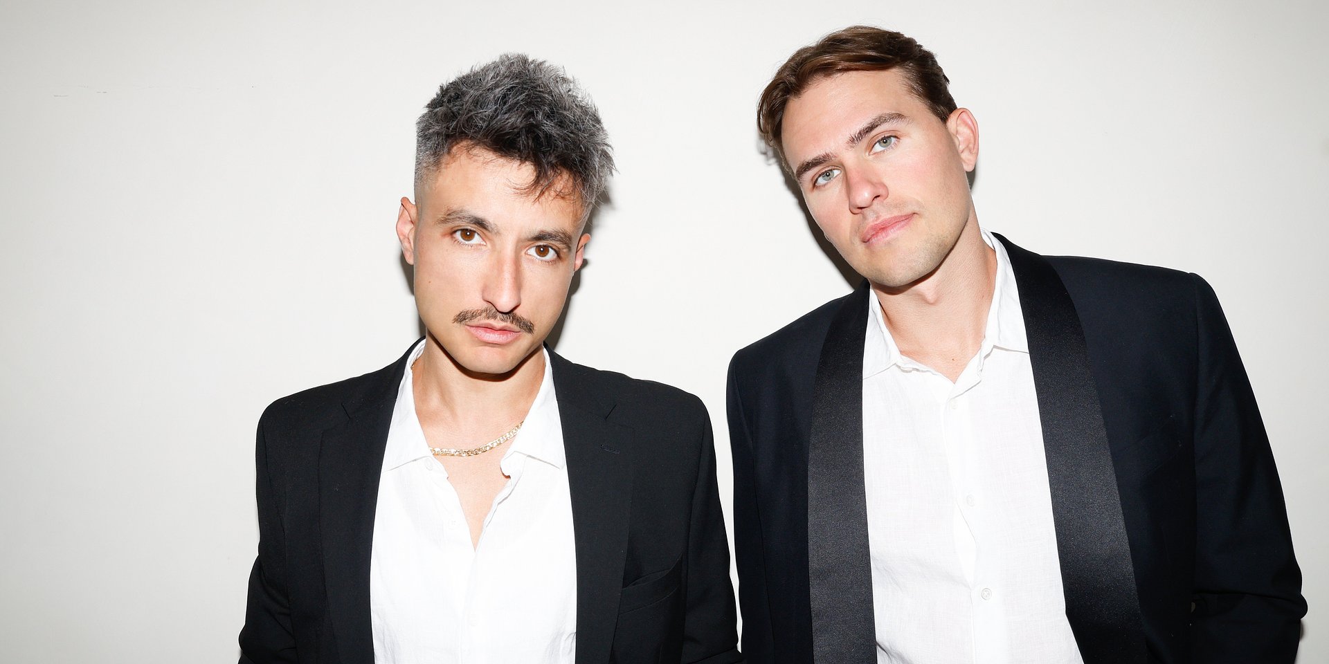 Loud Luxury rozkręcają lato z singlem „ONE CALL AWAY”