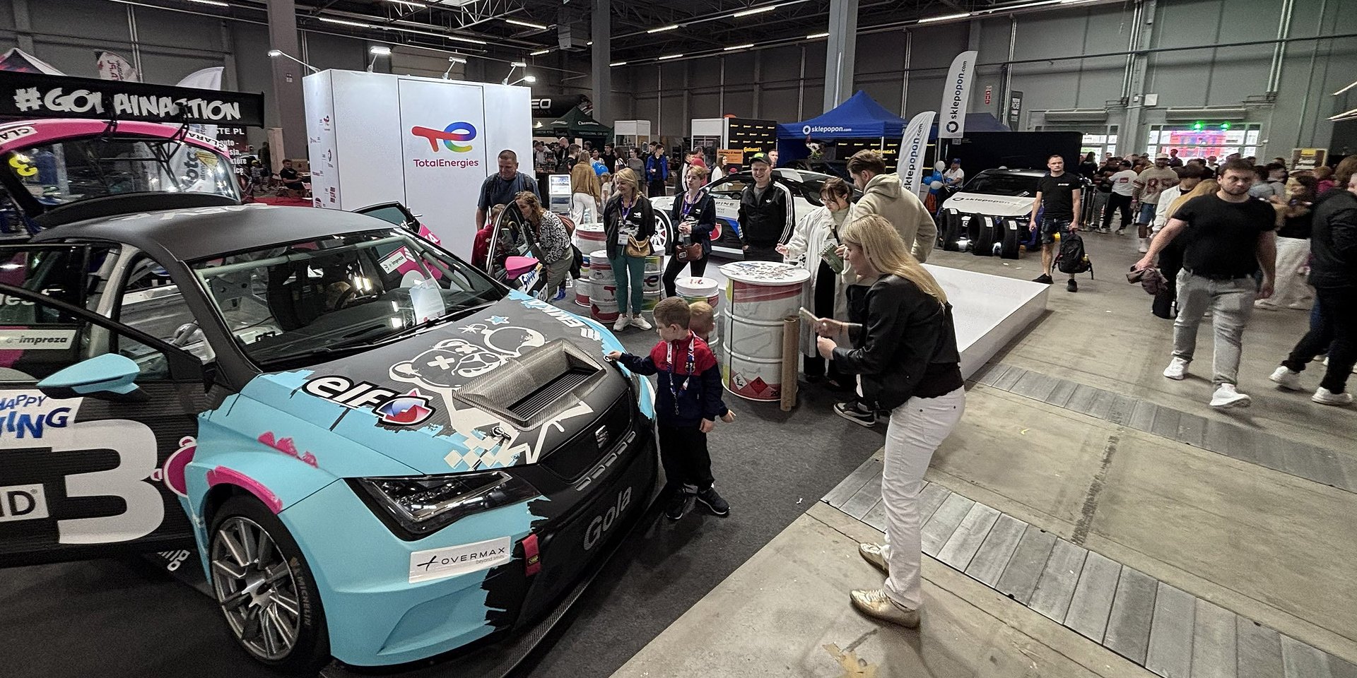 TotalEnergies and ELF at the Dub It Festival 2026 – automotive thrills, passion, and meet-and-greets with automotive fans