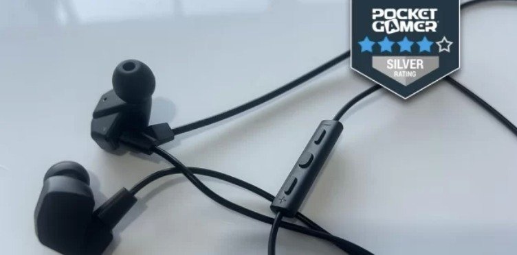 Pocket Gamer - Final VR3000 headset review - "Fantastic sound, wired headset with microphone"