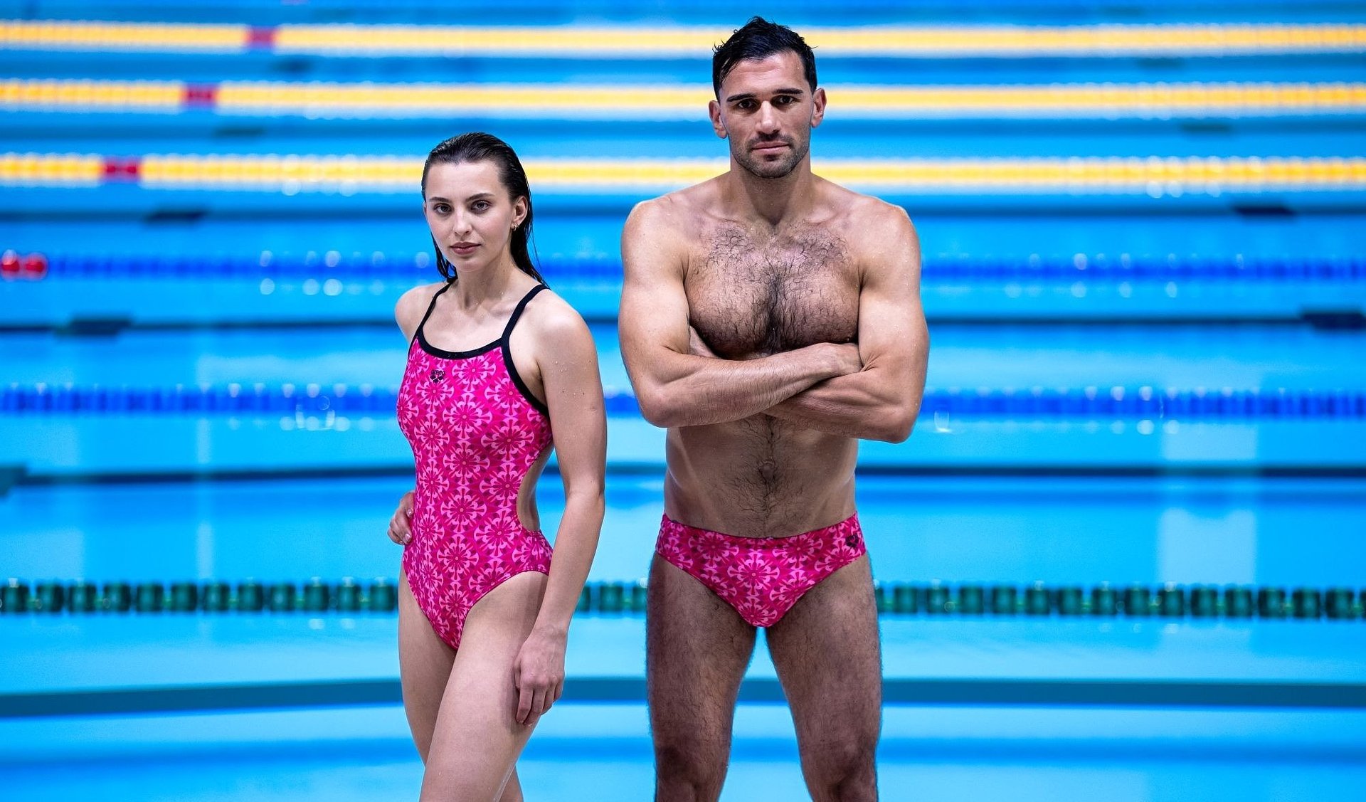 ARENA ZEIGT NEUE KEEP A BREAST KOLLEKTION