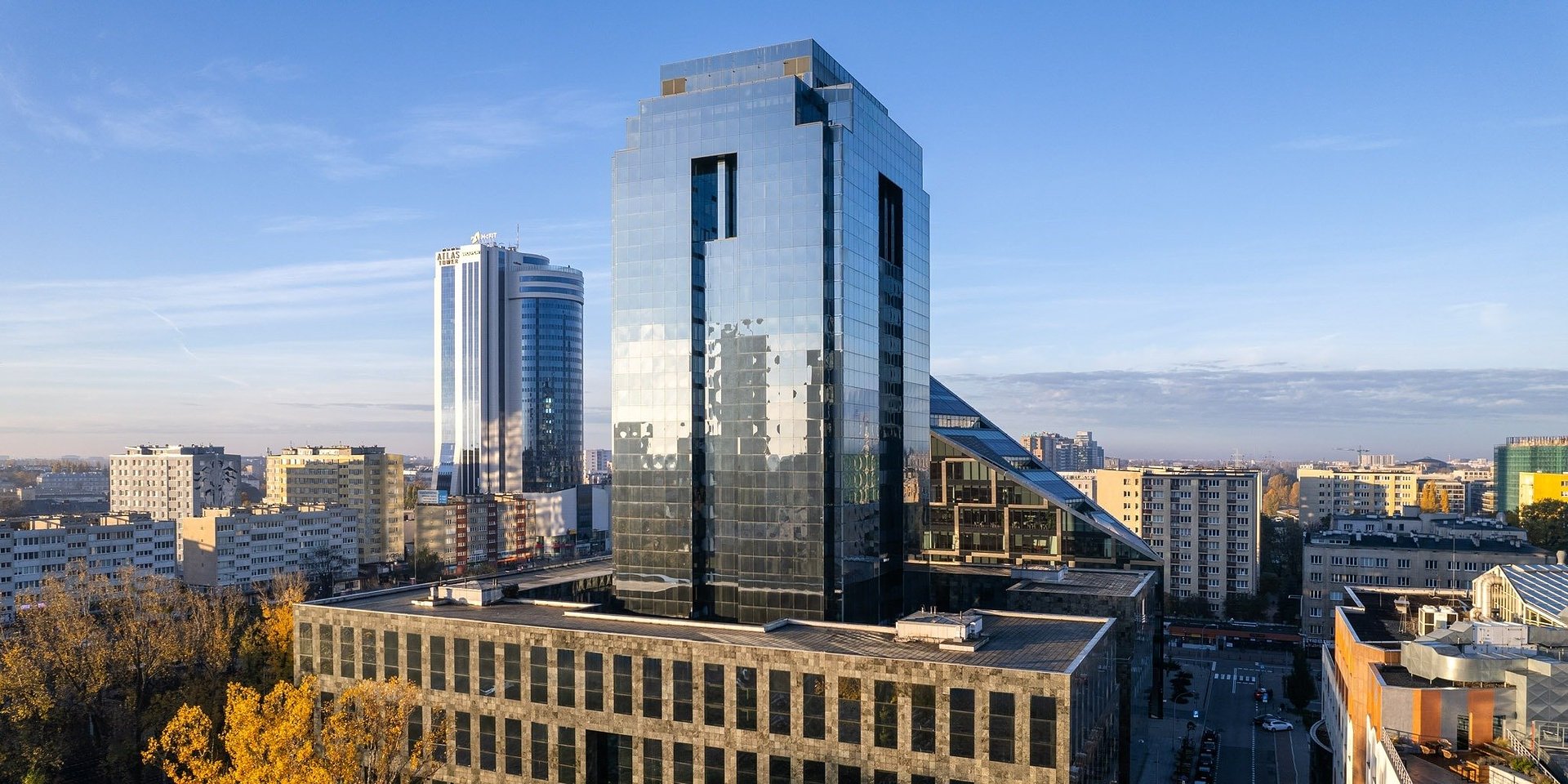 Dostępność wpisana w modernizację. V Tower w procesie certyfikacji „Obiekt bez barier”