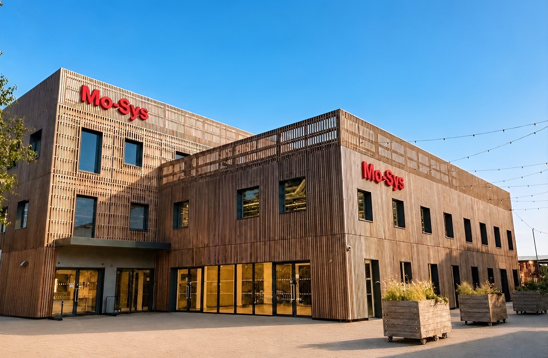 Mo-Sys completes reorganisation, strengthens management team and launches unique new creative hub for business