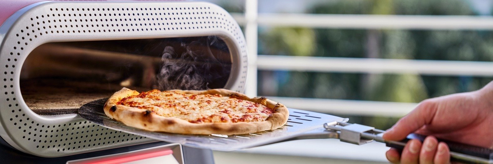 Domowy sposób na restauracyjny efekt. Poznaj Tefal Pizza Pronto!