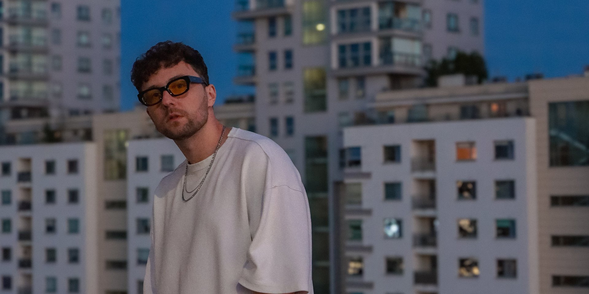 Sezon domówkowy wystartował. Plus i Bruno prezentują „Patio”