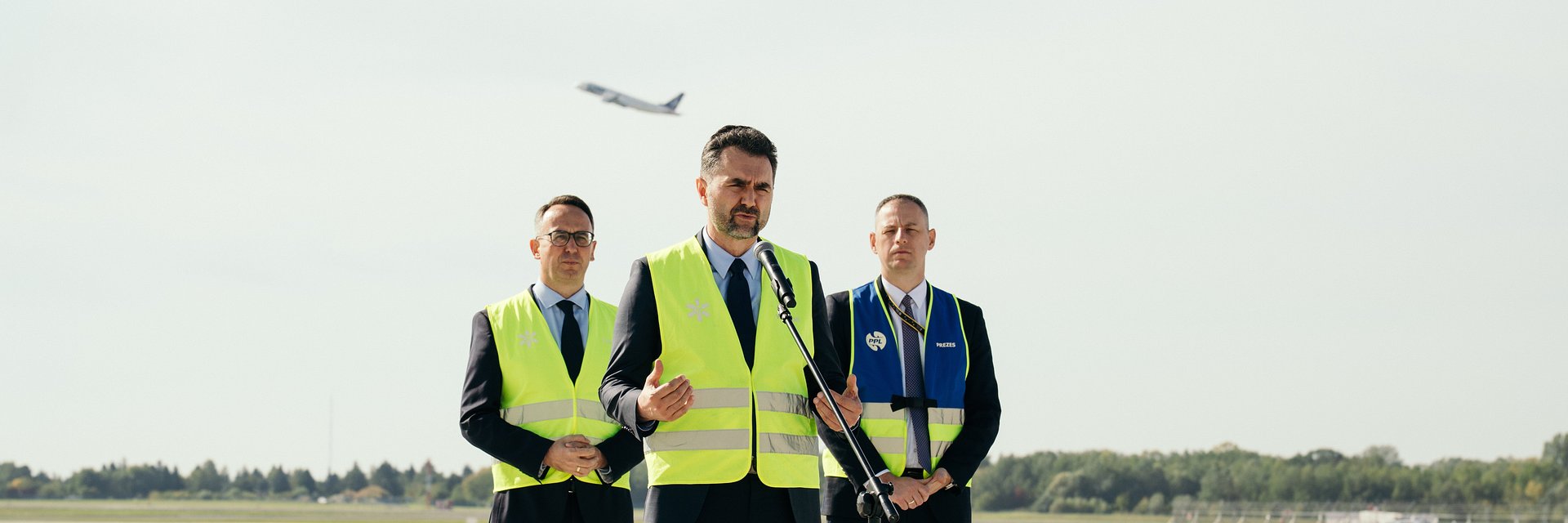 Nowa Płyta Postojowa PPS-10 na Lotnisku Chopina już otwarta. Rozpędzona modernizacja staje się faktem
