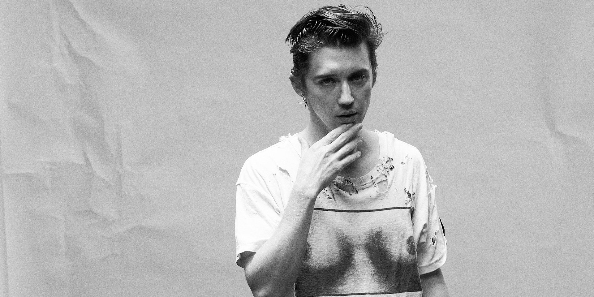 Troye Sivan między euforią a samotnością na albumie „She’s the Best”