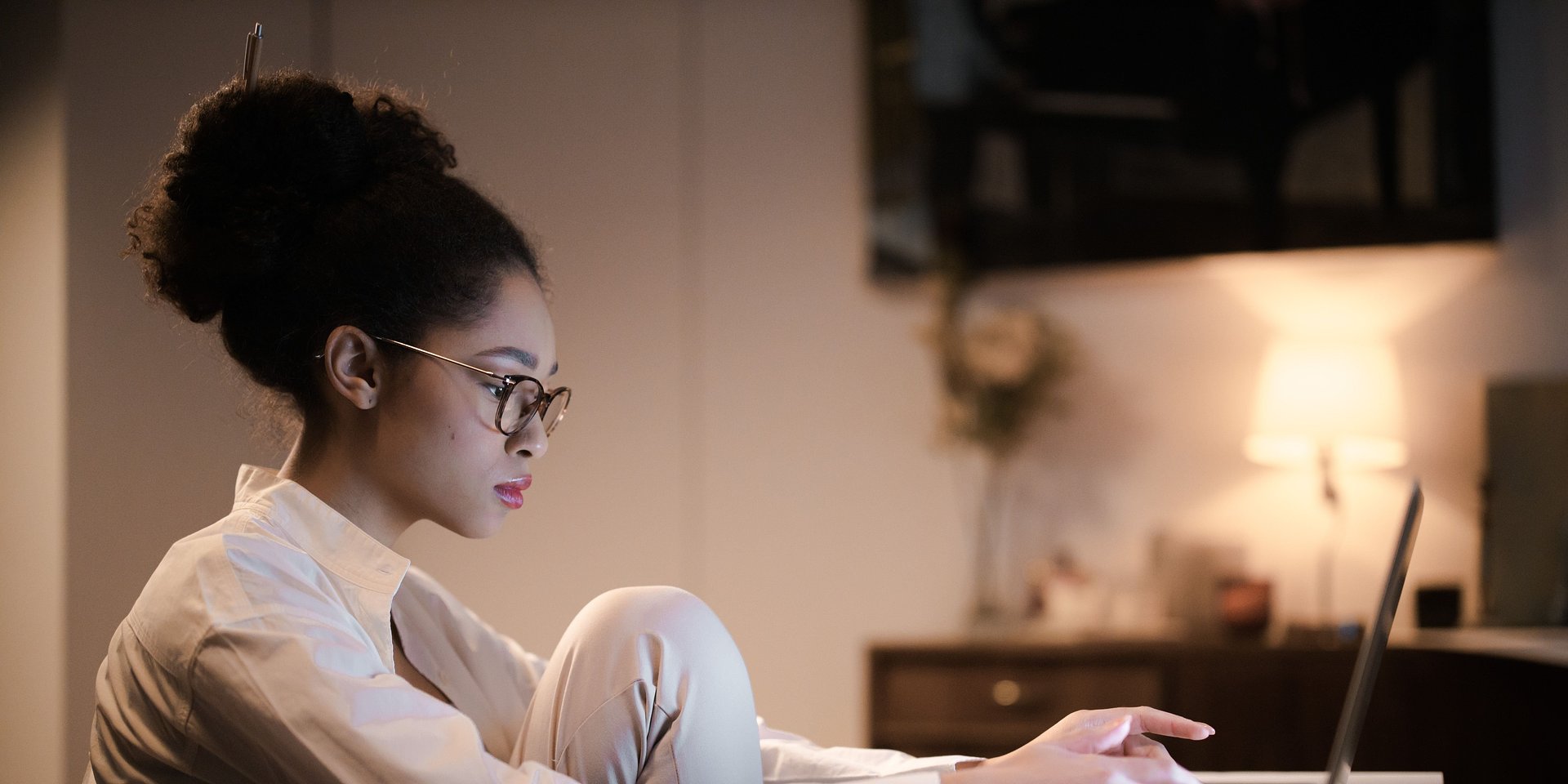61% de los usuarios ha usado o valora usar chatbots de IA ante dudas emocionales, mientras los psiquiatras advierten de sesgos en consulta