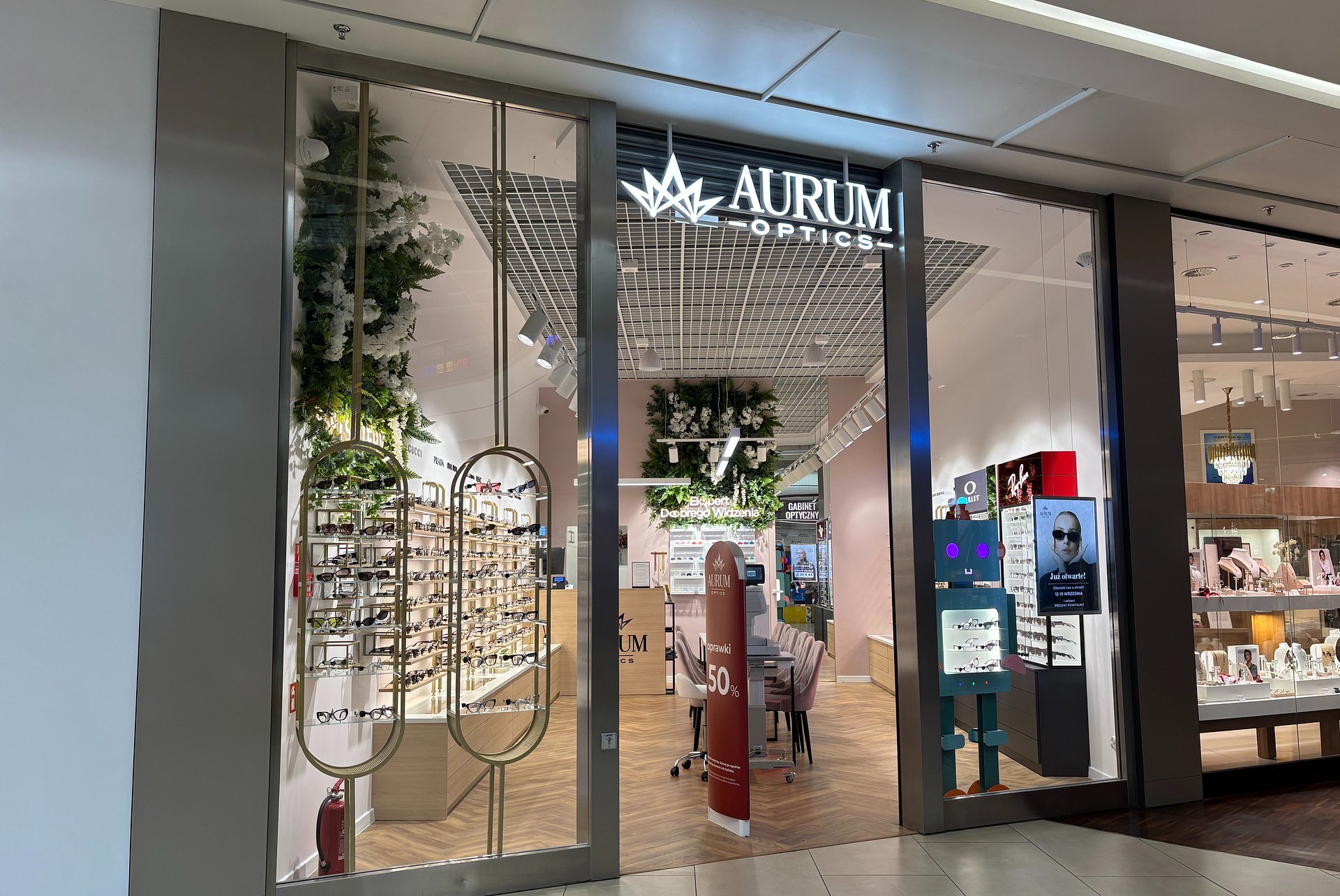 Styl, moda i profesjonalna opieka optometryczna – Aurum Optics dołącza do najemców Manufaktury