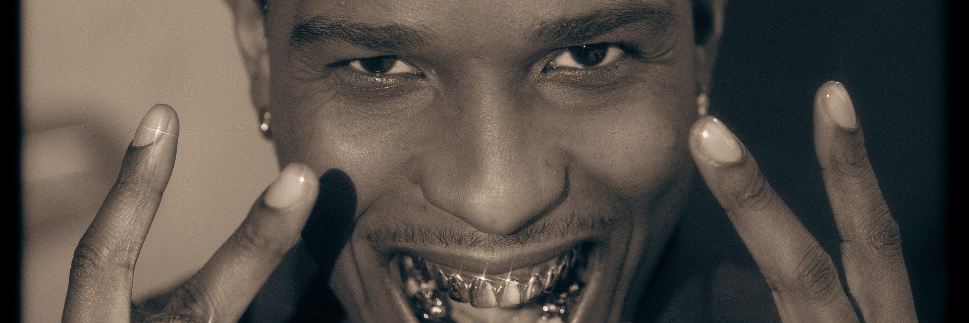 A$AP Rocky konečně vydává „SHROOM CLOUDS“