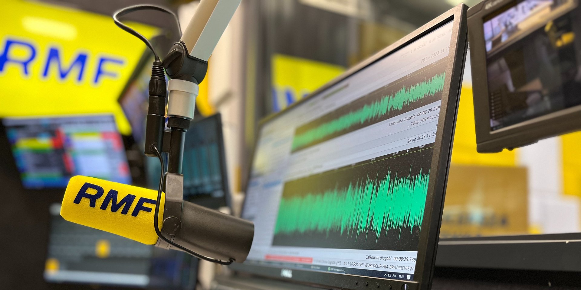 Polska ma nowego milionera… dzięki sejfom w RMF FM! To Lucjan z Rzeszowa, który wygrał 1.121.000 złotych. Szczęście przyniosła mu data ślubu!