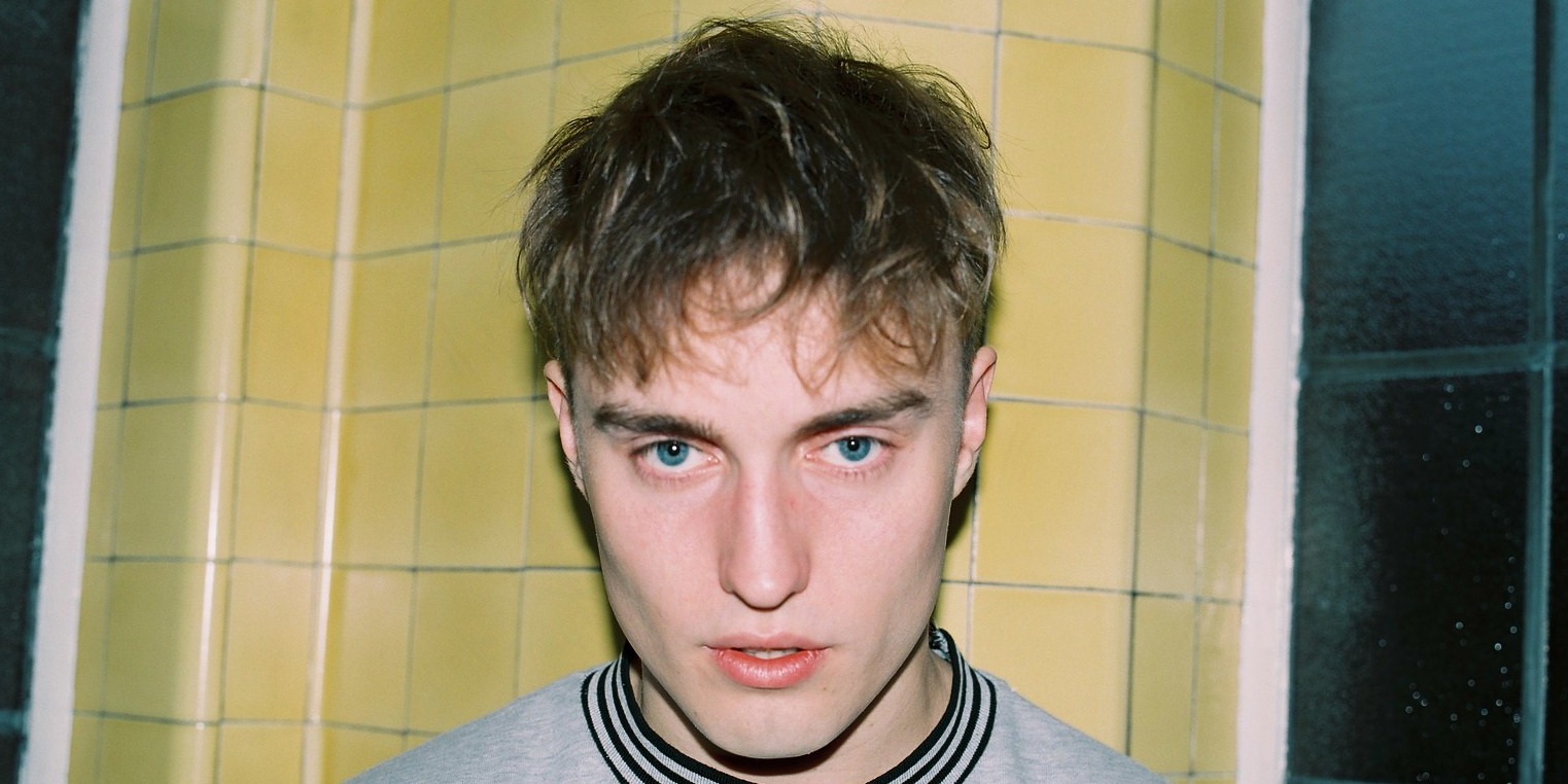 Sam Fender prezentuje najnowszy teledysk do „Hypersonic Missiles”!