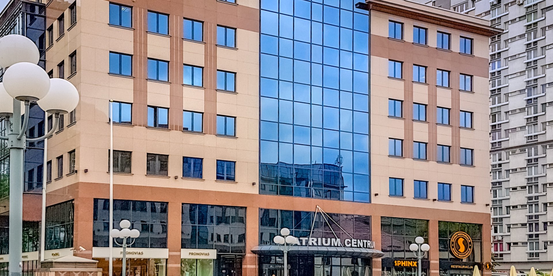 Dentons podwaja przestrzeń centrum usług wspólnych w Warszawie