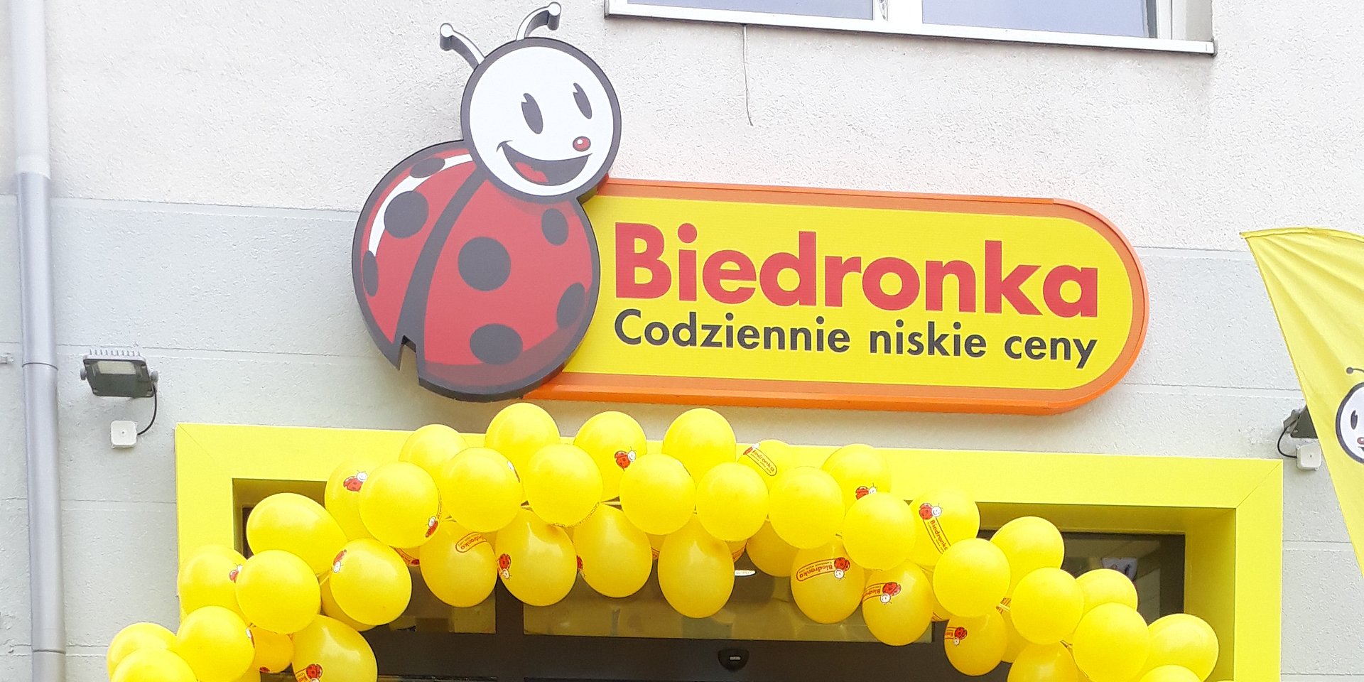 Gratka dla mieszkańców Dolnego Śląska - aż dwie odnowione Biedronki czekają na klientów