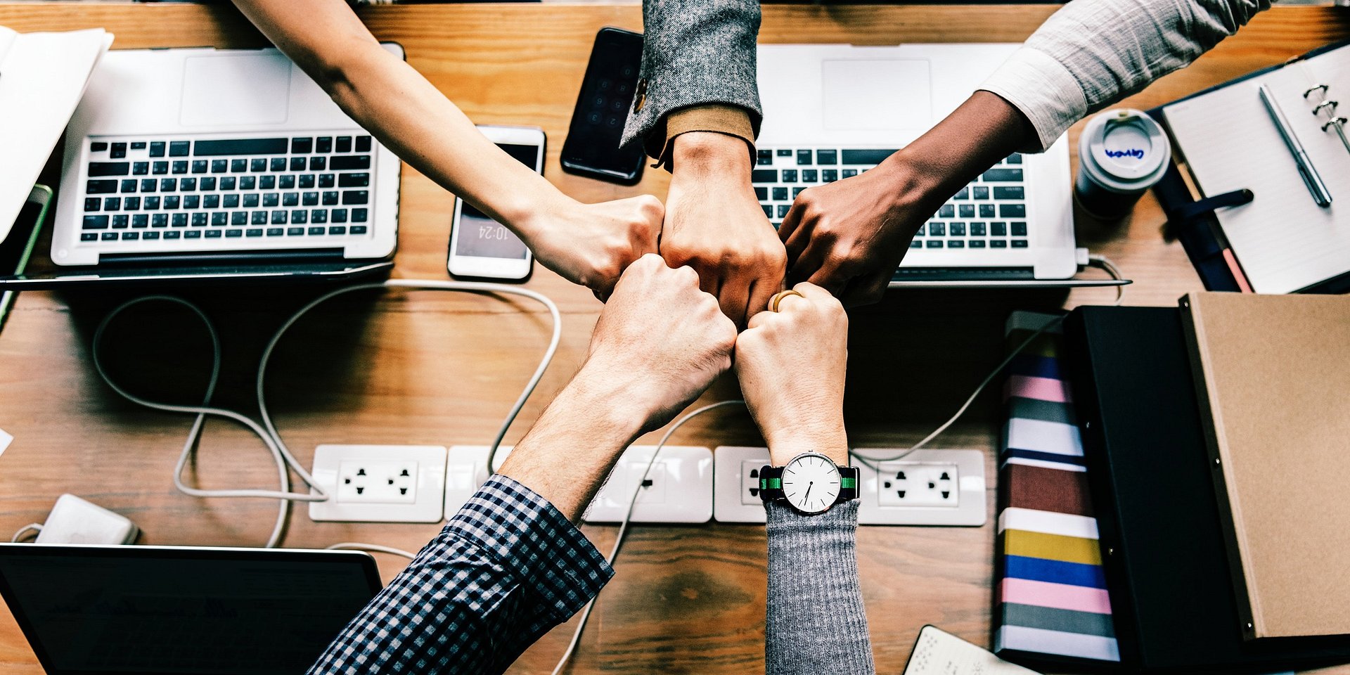 Bądź sobą w pracy! Jak firmy dbają o komfort swoich pracowników