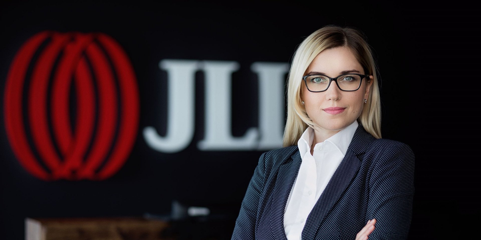 Buyers in the Tri-City purchase smaller flats, but more often for cash