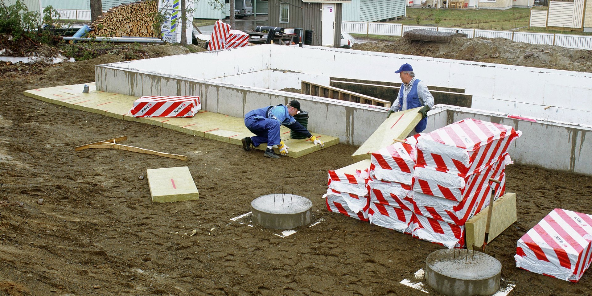 Rozwiązanie o fundamentalnym znaczeniu. Paroc prezentuje płyty izolacyjne do fundamentów PAROC GRS 20